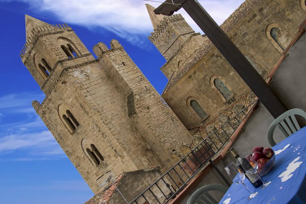 Terrazza Delle Mura Cefalú Exterior foto